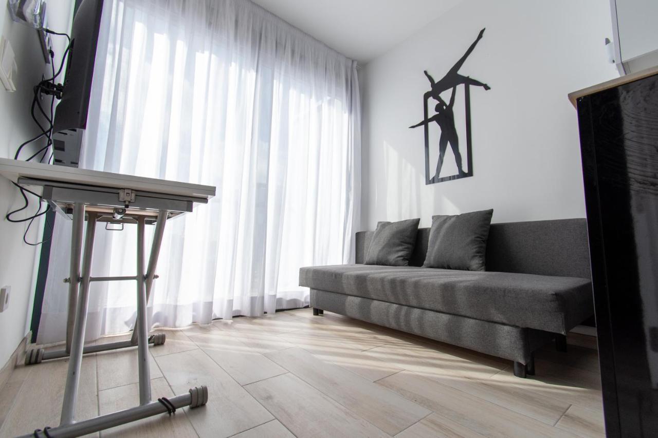 Ekilibrio Hotel & Apart-Suites Madrid Eksteriør billede